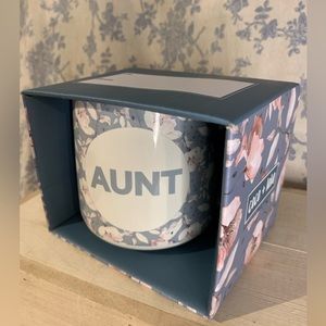 NIB COCO & Lola Aunt Floral Stoneware Mug